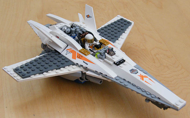 easy lego spaceship